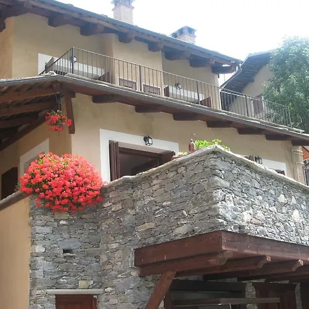Appartamento Pontechianale Casa vacanze
